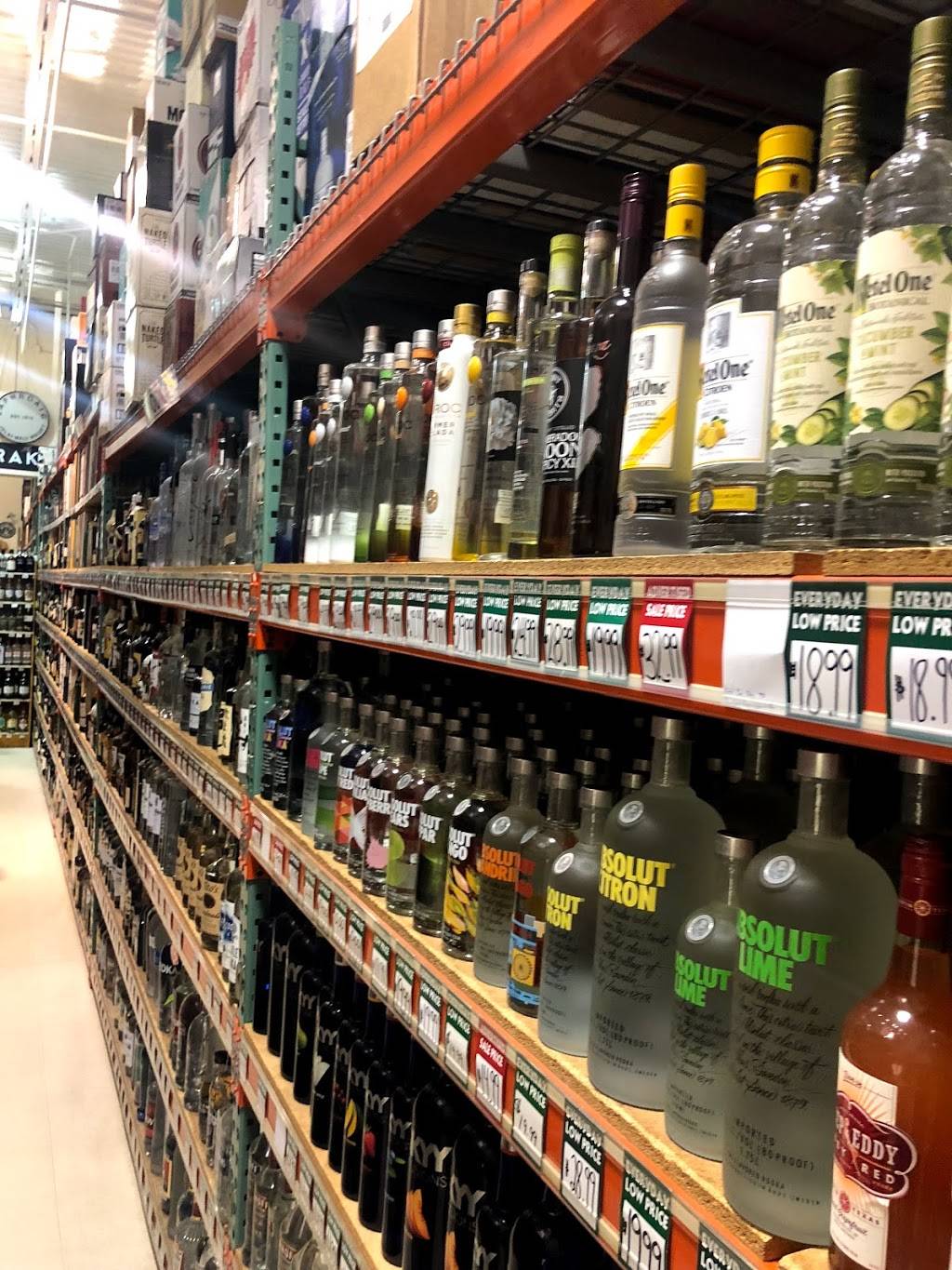 Danbury Green | shopping mall | 115 Mill Plain Rd, Danbury, CT 06811, USA | 2036355560 OR +1 203-635-5560