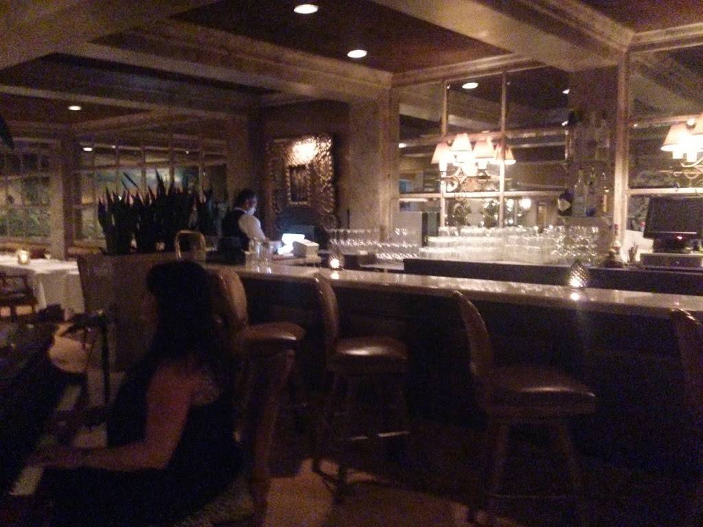 Wallys Desert Turtle | restaurant | 71775 CA-111, Rancho Mirage, CA 92270, USA | 7605689321 OR +1 760-568-9321