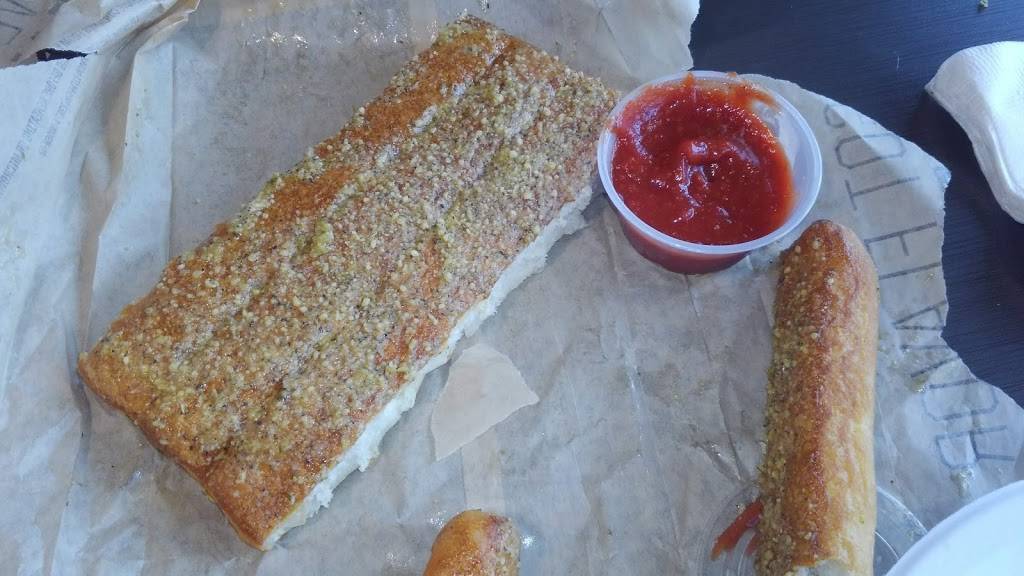 Pizza Hut | meal takeaway | 305 Marion Rd, Princeton, KY 42445, USA | 2703657382 OR +1 270-365-7382