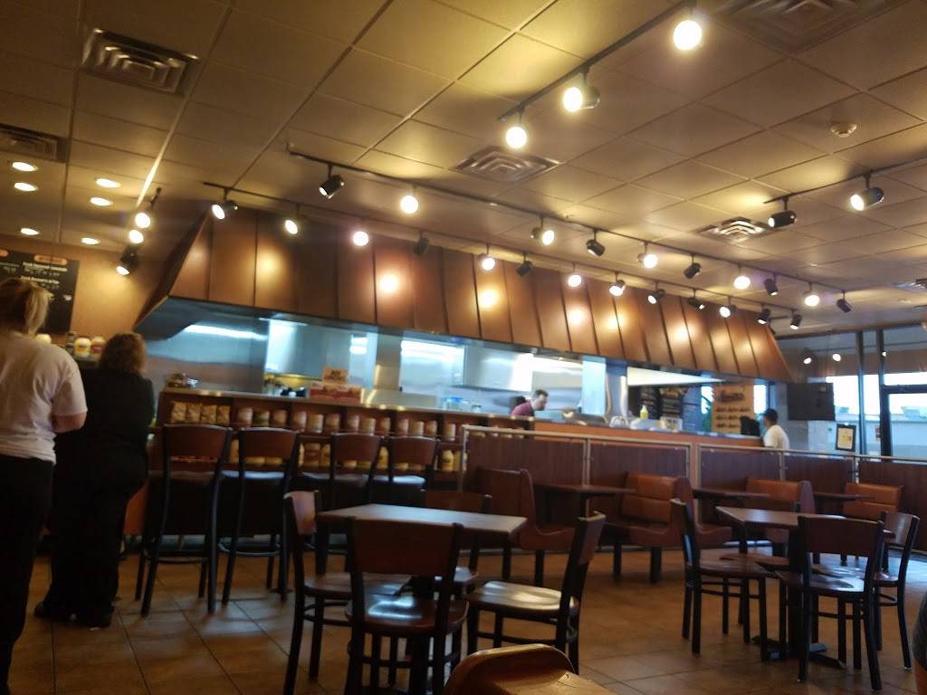 Penn Station East Coast Subs | meal takeaway | 2478 Mountaineer Blvd, South Charleston, WV 25309, USA | 3043437366 OR +1 304-343-7366