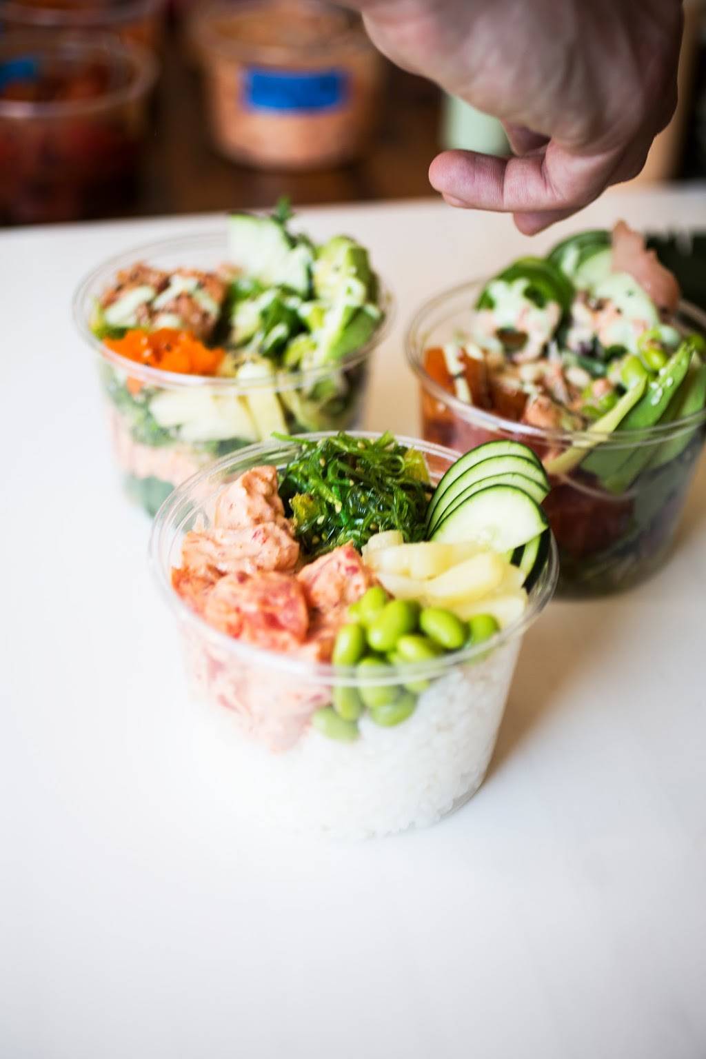 Aloha Poke co. | restaurant | 131 N Clinton St, Chicago, IL 60661, USA | 3122852887 OR +1 312-285-2887