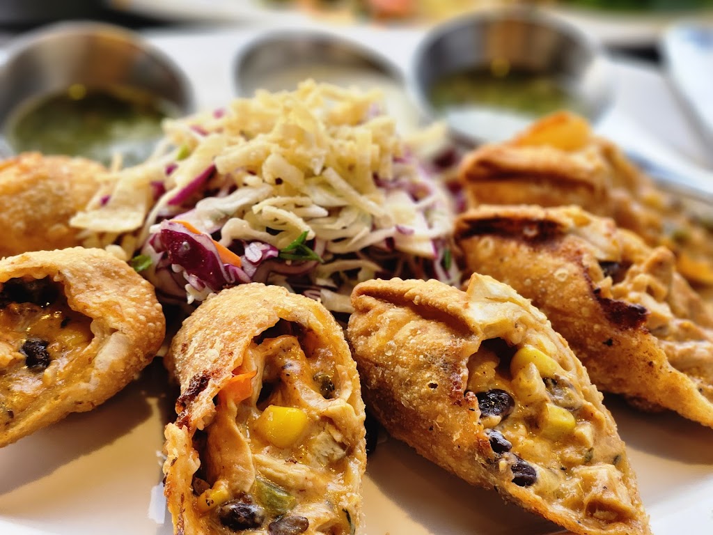 Coopers Hawk Winery & Restaurant Saint Peters | restaurant | 5300 N Service Rd, St Peters, MO 63376, USA | 6365340088 OR +1 636-534-0088