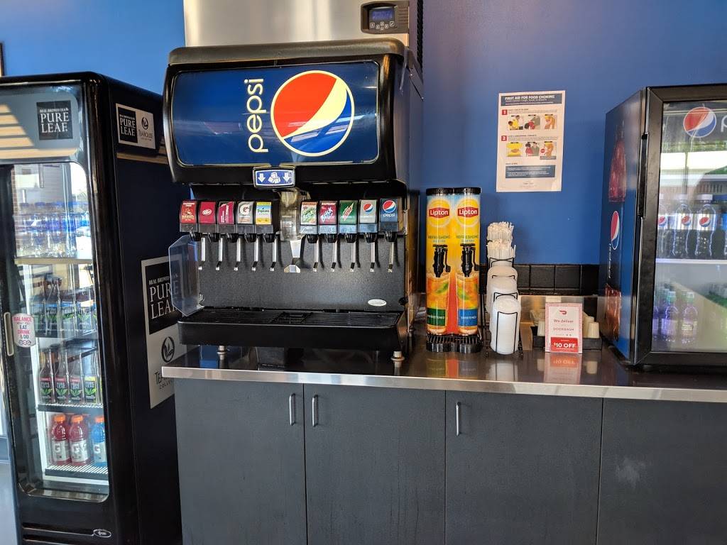 Hot Head Burritos | restaurant | 362 Boardman Poland Rd, Boardman, OH 44512, USA | 3307264100 OR +1 330-726-4100