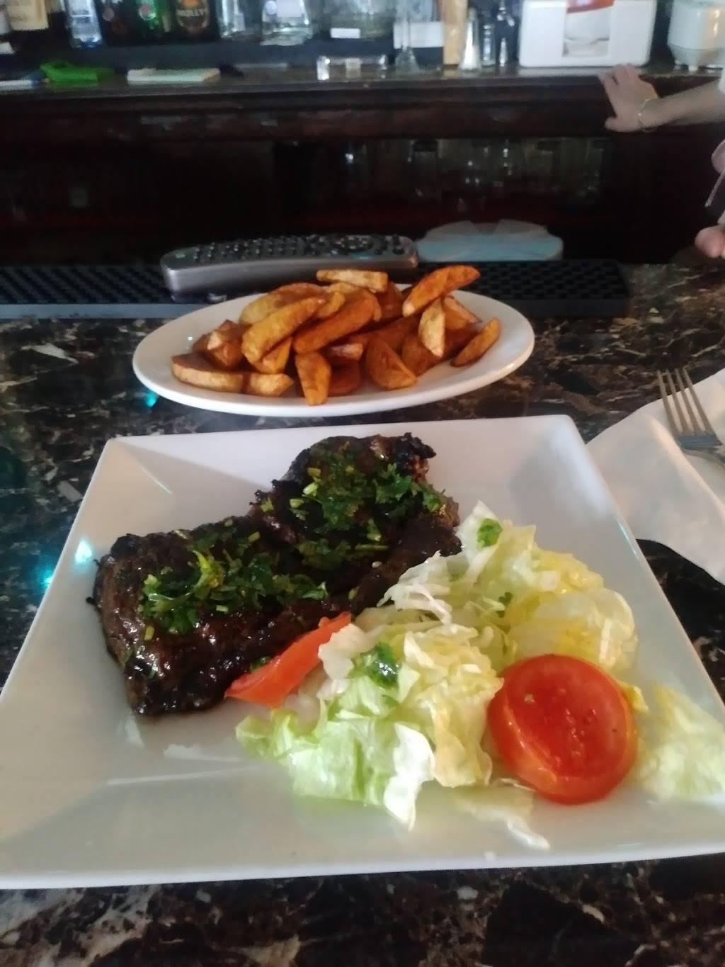 Legends | restaurant | 1735 E 172nd St, Bronx, NY 10472, USA | 3472700123 OR +1 347-270-0123