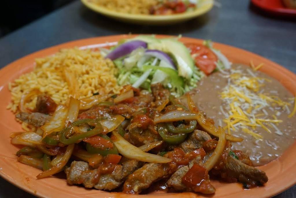 La Sierra - Mexican Restaurant & Bar | restaurant | 5555 Golden Gate Pkwy unit 121, Naples, FL 34116, USA | 2393534420 OR +1 239-353-4420