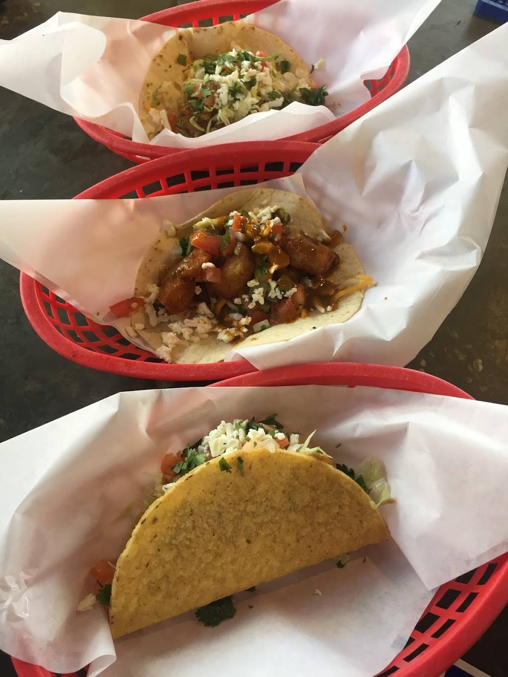 Fuzzys Taco Shop | restaurant | 3102 Hardy St Suite 10, Hattiesburg, MS 39401, USA | 6015799668 OR +1 601-579-9668