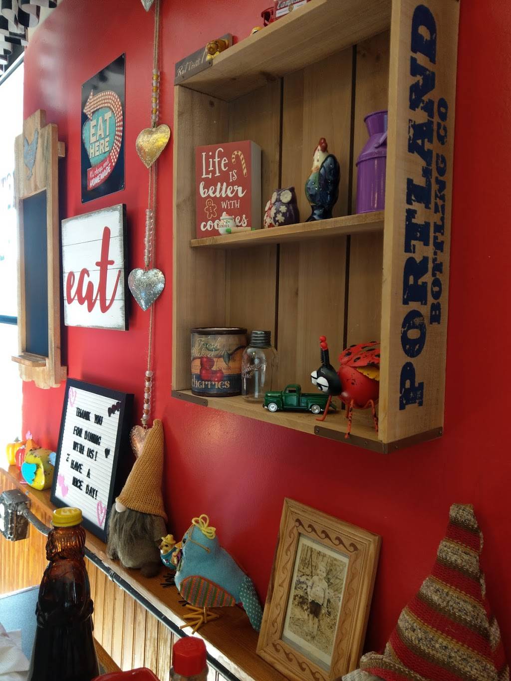 Jeanettes Place | restaurant | 15925 Little Ranch Rd, Shady Hills, FL 34610, USA | 3523460092 OR +1 352-346-0092