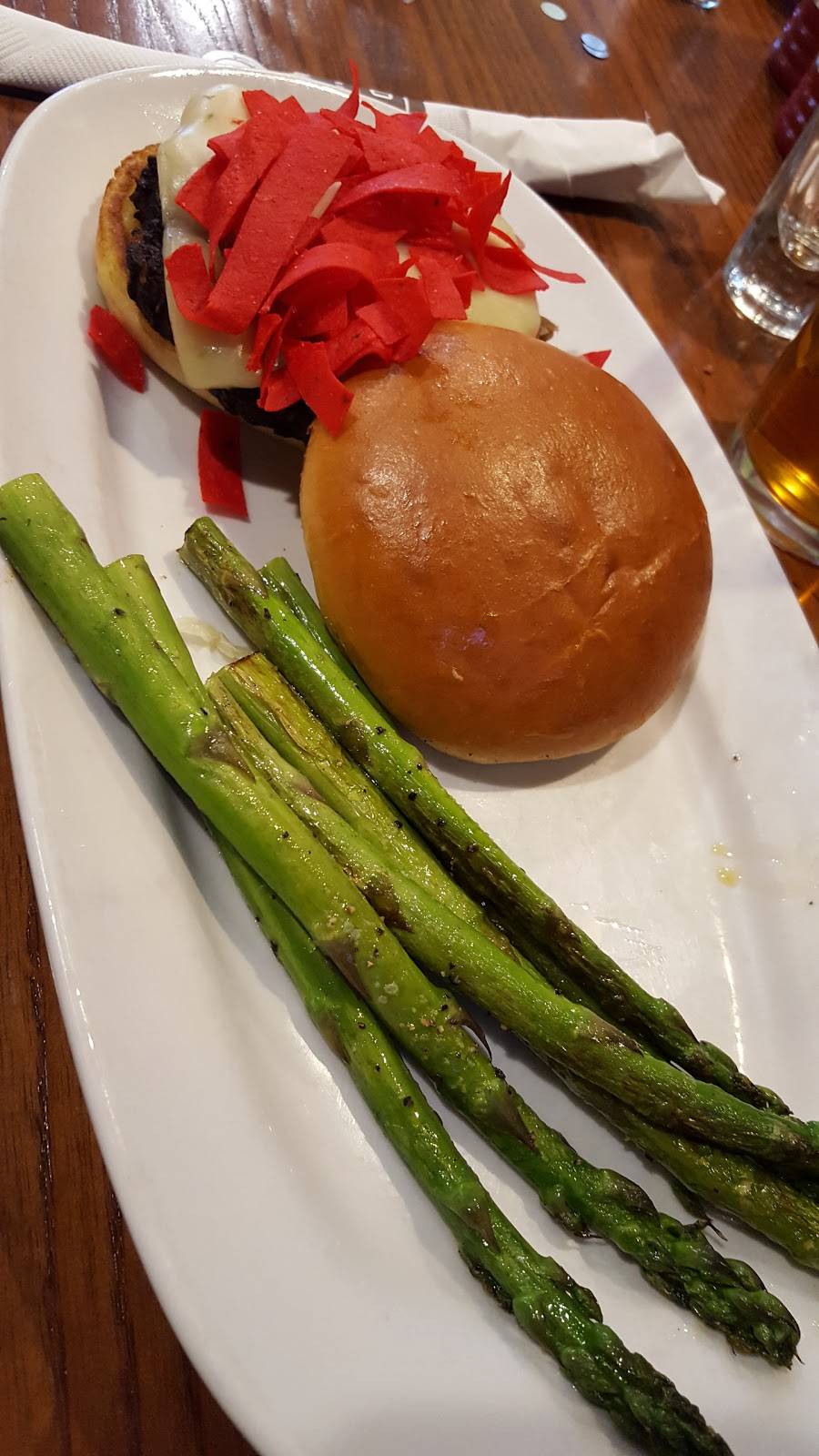 Flipdaddys Brilliant Burgers & Craft Beer Bar | restaurant | 12071 Mason Montgomery Rd, Cincinnati, OH 45249, USA | 5136772337 OR +1 513-677-2337