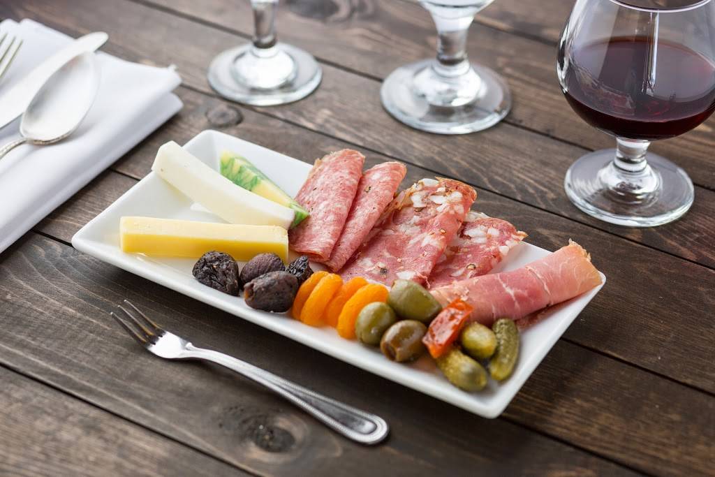 Monkey Cat | Restaurant & Bar | restaurant | 4806, 805 Lincoln Way, Auburn, CA 95603, USA | 5308888492 OR +1 530-888-8492