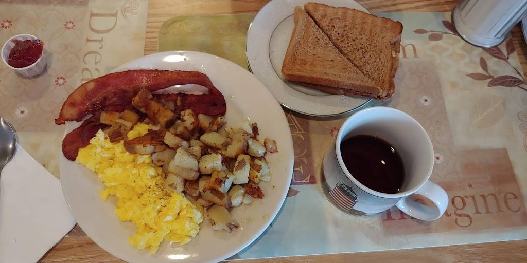 Oldies & Goodies Family Diner | restaurant | 641 Massillon Rd, Akron, OH 44306, USA | 3307333878 OR +1 330-733-3878