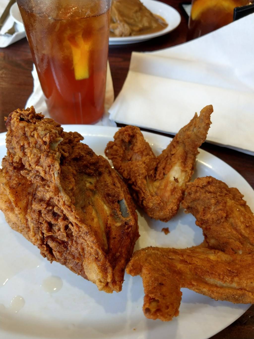 M & M Soul Food | restaurant | 335 E Albertoni St, Carson, CA 90746, USA | 3103245317 OR +1 310-324-5317