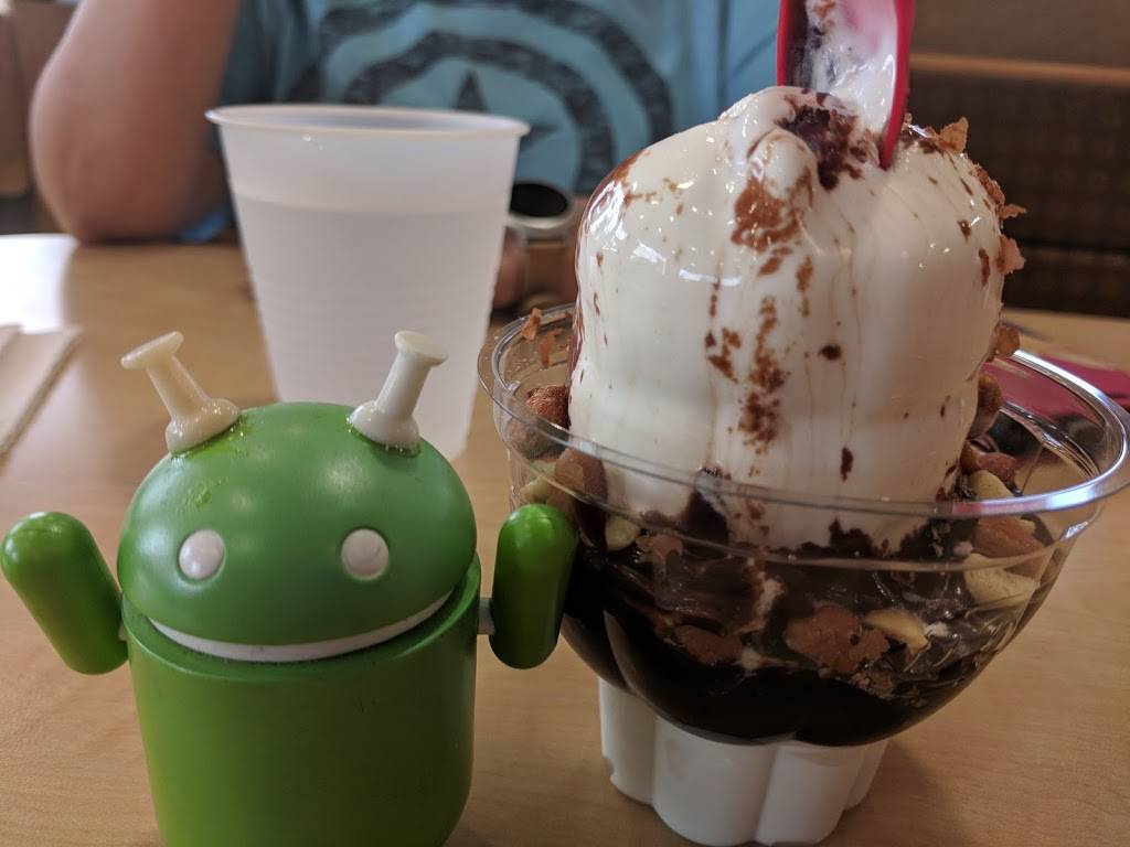 Dairy Queen Store | restaurant | 7922 Culebra Rd, San Antonio, TX 78251, USA | 2105210882 OR +1 210-521-0882