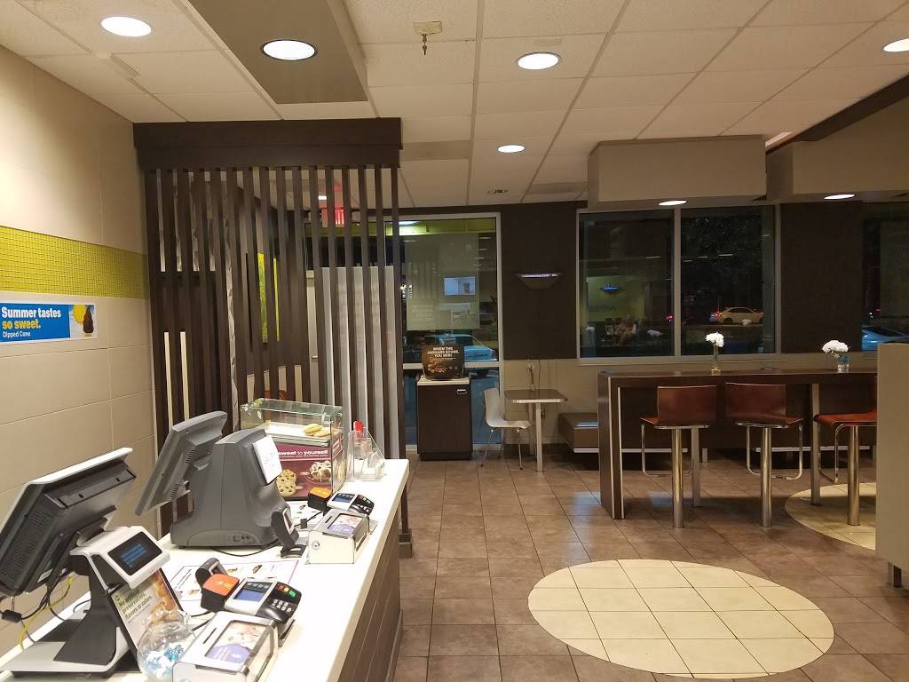 McDonalds | cafe | 317 Marsh Landing Pkwy, Jacksonville Beach, FL 32250, USA | 9042735120 OR +1 904-273-5120