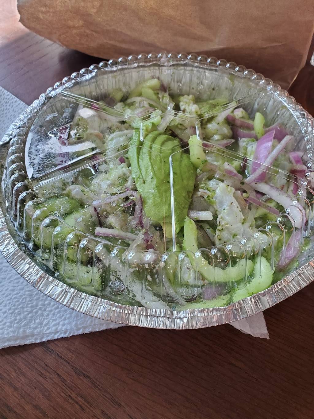 La Barquita Mariscos y Tacos | restaurant | Mission Hills, CA 91345, USA | 8186171130 OR +1 818-617-1130