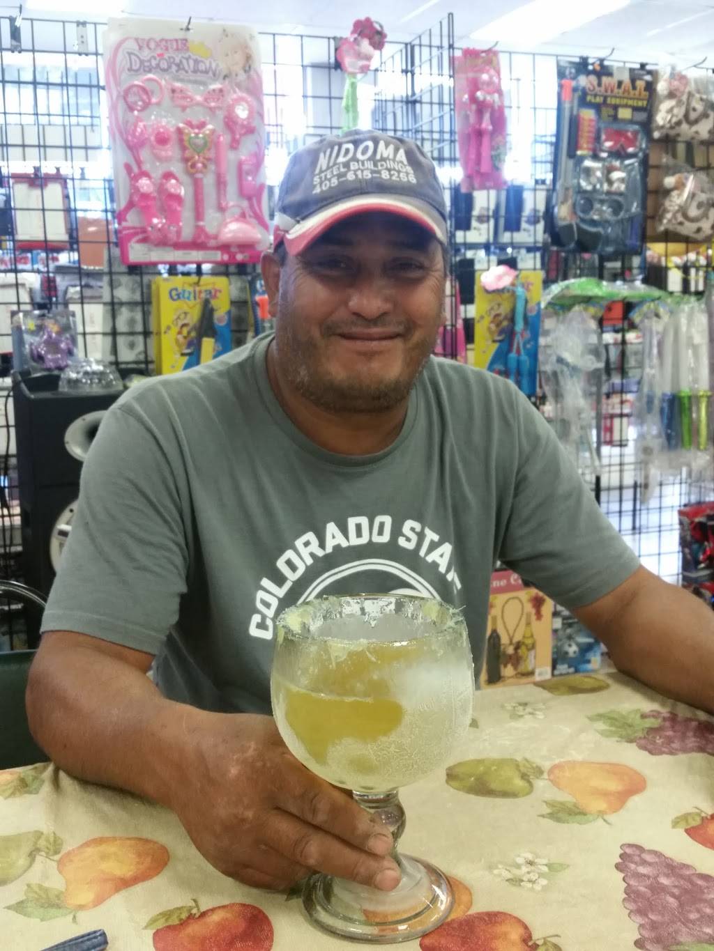 Mexico Chico | restaurant | 2809 S May Ave, Oklahoma City, OK 73108, USA | 4056826800 OR +1 405-682-6800