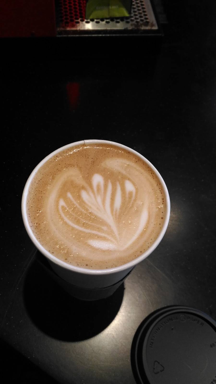 Dunn Brothers Coffee | bakery | 1501 Hennepin Ave S, Minneapolis, MN 55403, USA | 6126596000 OR +1 612-659-6000