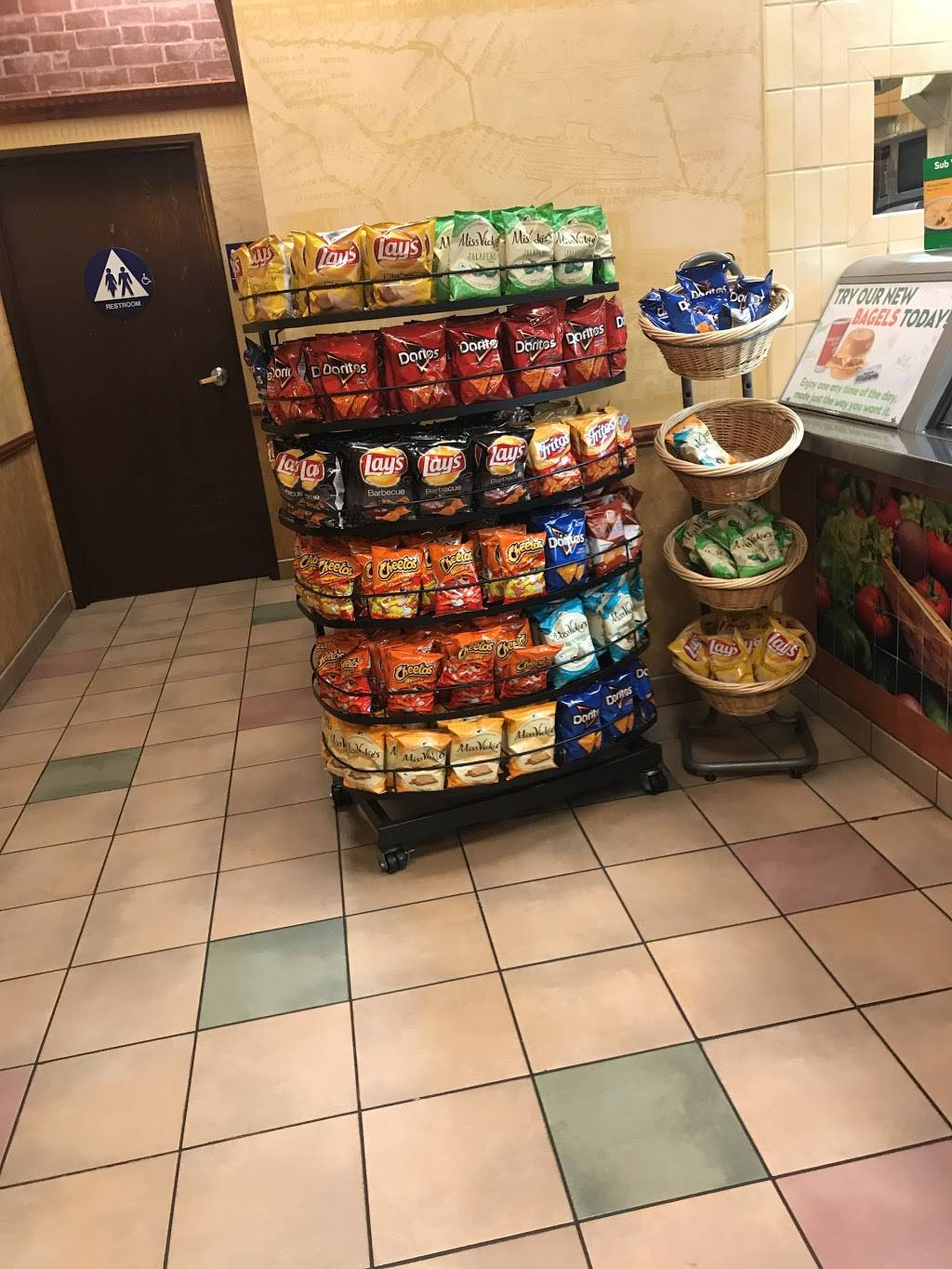 Subway Restaurants | restaurant | 691 S Main St Suite 130 Meridan, Orange, CA 92868, USA | 7145600100 OR +1 714-560-0100