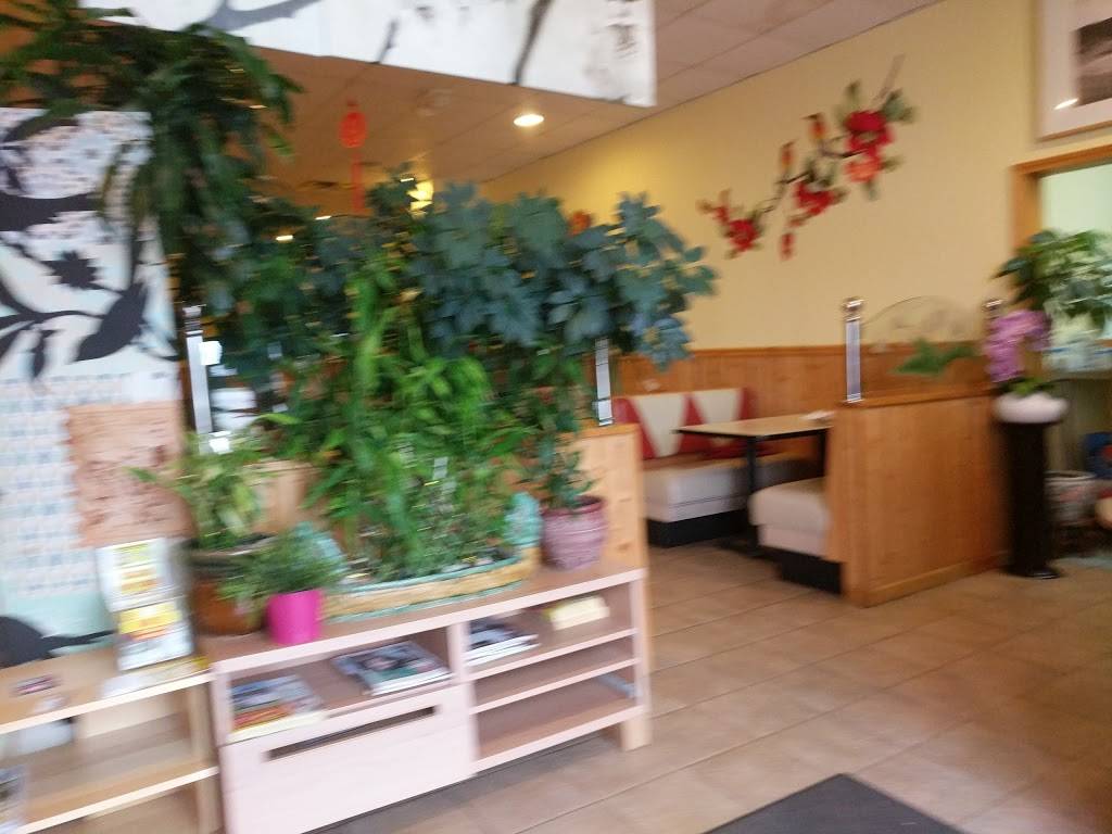 Yuns Village | restaurant | 32868 Warren Rd, Westland, MI 48185, USA | 7347622025 OR +1 734-762-2025