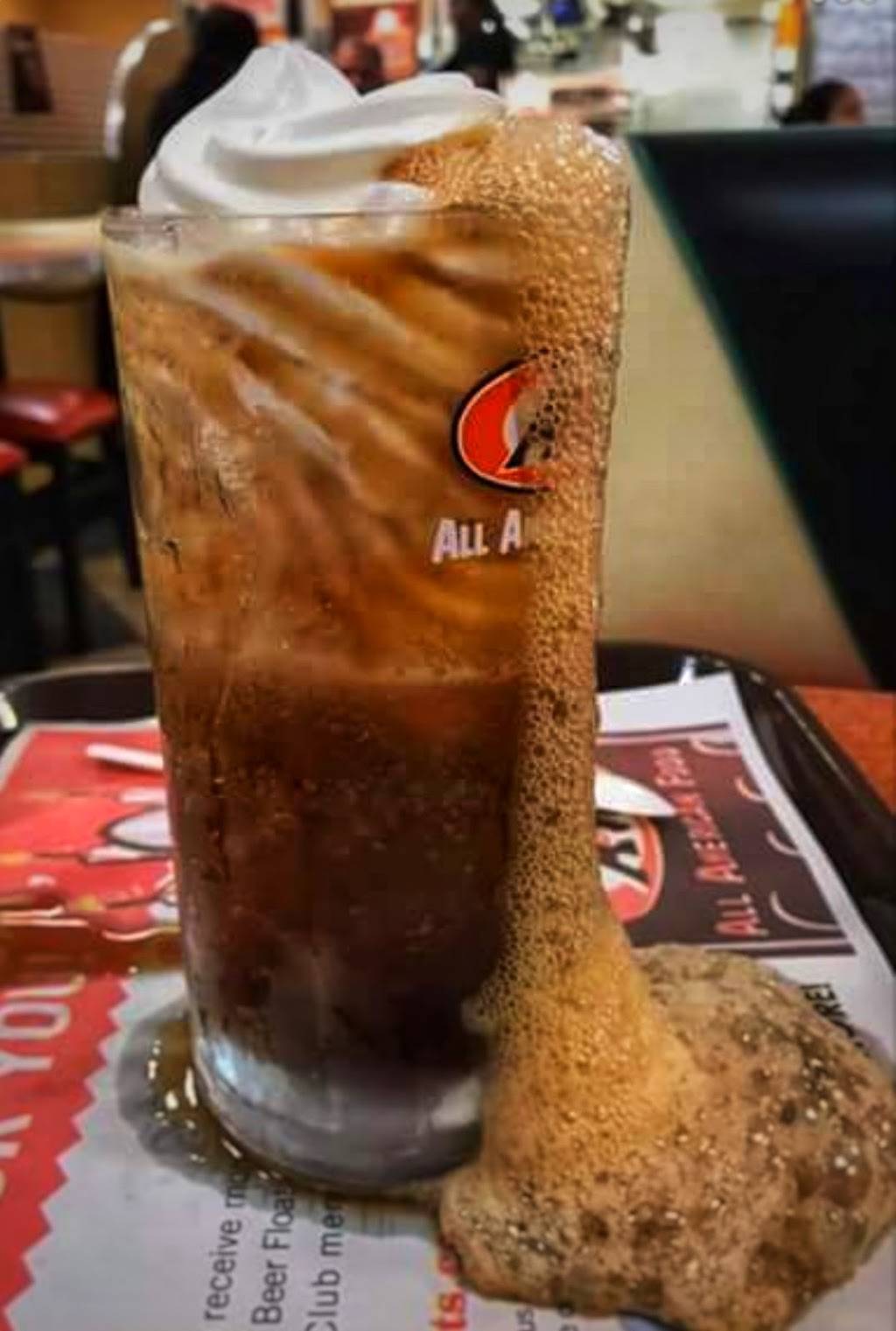 A&W Restaurant | restaurant | 1414 N Roosevelt Ave, Burlington, IA 52601, USA | 3197535000 OR +1 319-753-5000