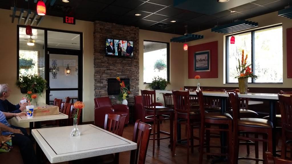 Sonic Drive-In | restaurant | 303 E Montgomery Crossroads, Savannah, GA 31406, USA | 9129210303 OR +1 912-921-0303