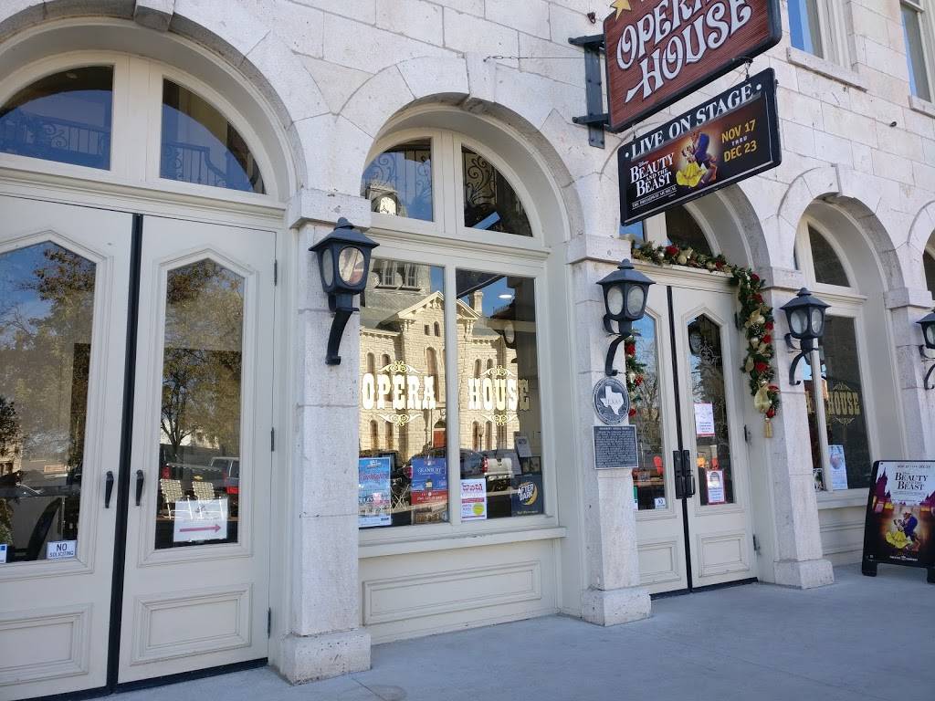 Babes Chicken Dinner House | restaurant | 114 W Pearl St, Granbury, TX 76048, USA | 8175739777 OR +1 817-573-9777