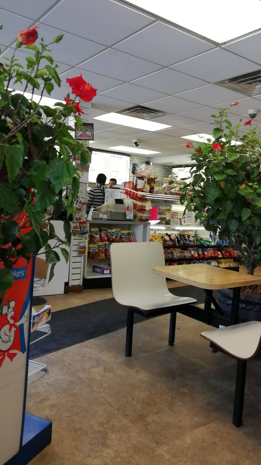 Main Street Submarines | restaurant | 187 Main St, Madison, NJ 07940, USA | 9739660876 OR +1 973-966-0876