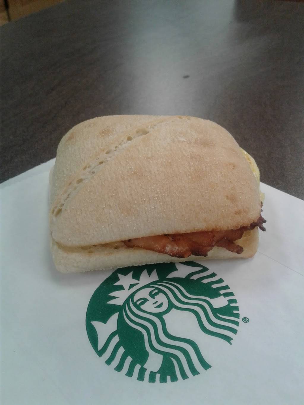 Starbucks | cafe | 500 Suncrest Towne Centre Drive, Morgantown, WV 26505, USA | 3042856780 OR +1 304-285-6780