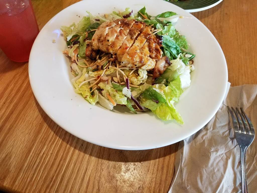 Applebees Grill + Bar | restaurant | 3741 8th St SW, Altoona, IA 50009, USA | 5159678646 OR +1 515-967-8646