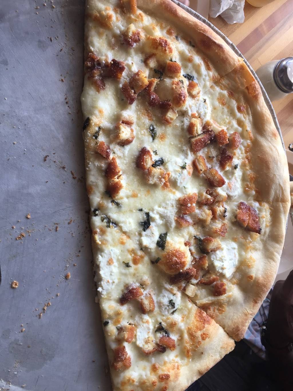 Bella Mozzarella Pizza & Grill | restaurant | 1000 Fifth St, Fort Myers Beach, FL 33931, USA | 2394632328 OR +1 239-463-2328