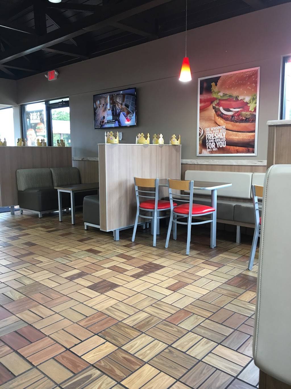 Burger King | restaurant | 1623 W, TX-281 Loop, Longview, TX 75604, USA | 9032979937 OR +1 903-297-9937