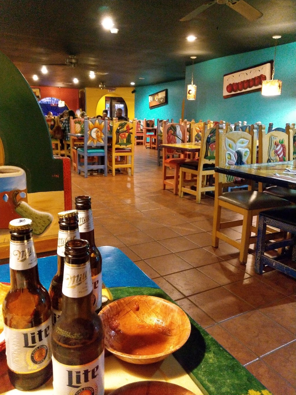El Parian | restaurant | 711 E Main St, Clarksville, AR 72830, USA | 4797050115 OR +1 479-705-0115