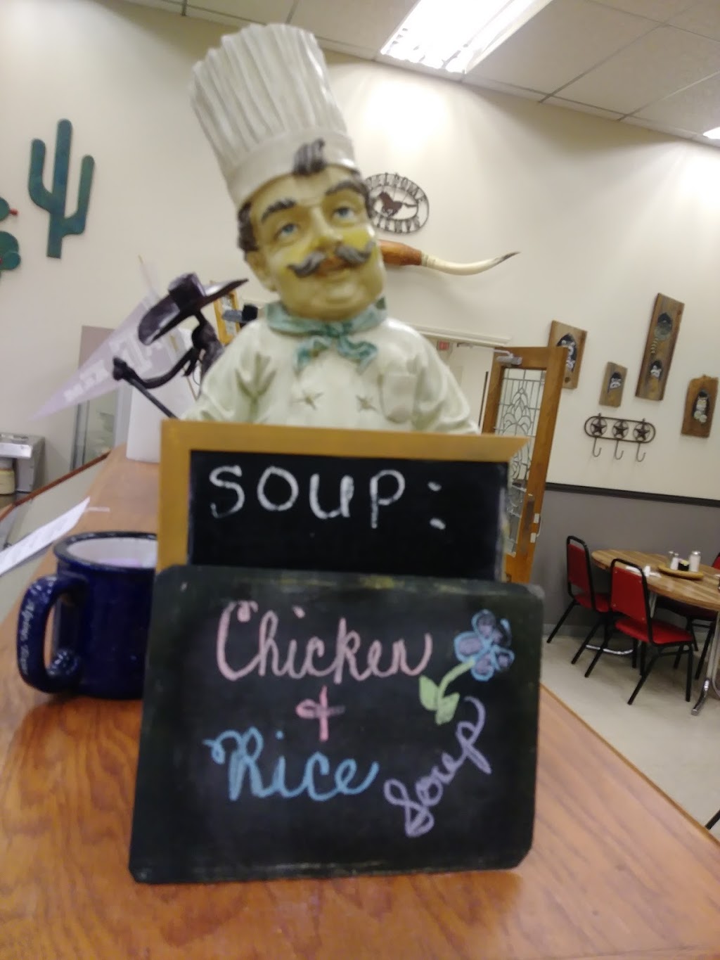 Kenny Blaneks Village Cafeteria | restaurant | 2100 W Beauregard Ave, San Angelo, TX 76901, USA | 3259421647 OR +1 325-942-1647