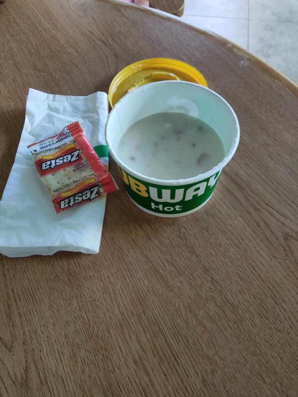 Subway | meal takeaway | 3250 N Campbell Ave Suite 100, Tucson, AZ 85719, USA | 5203253395 OR +1 520-325-3395