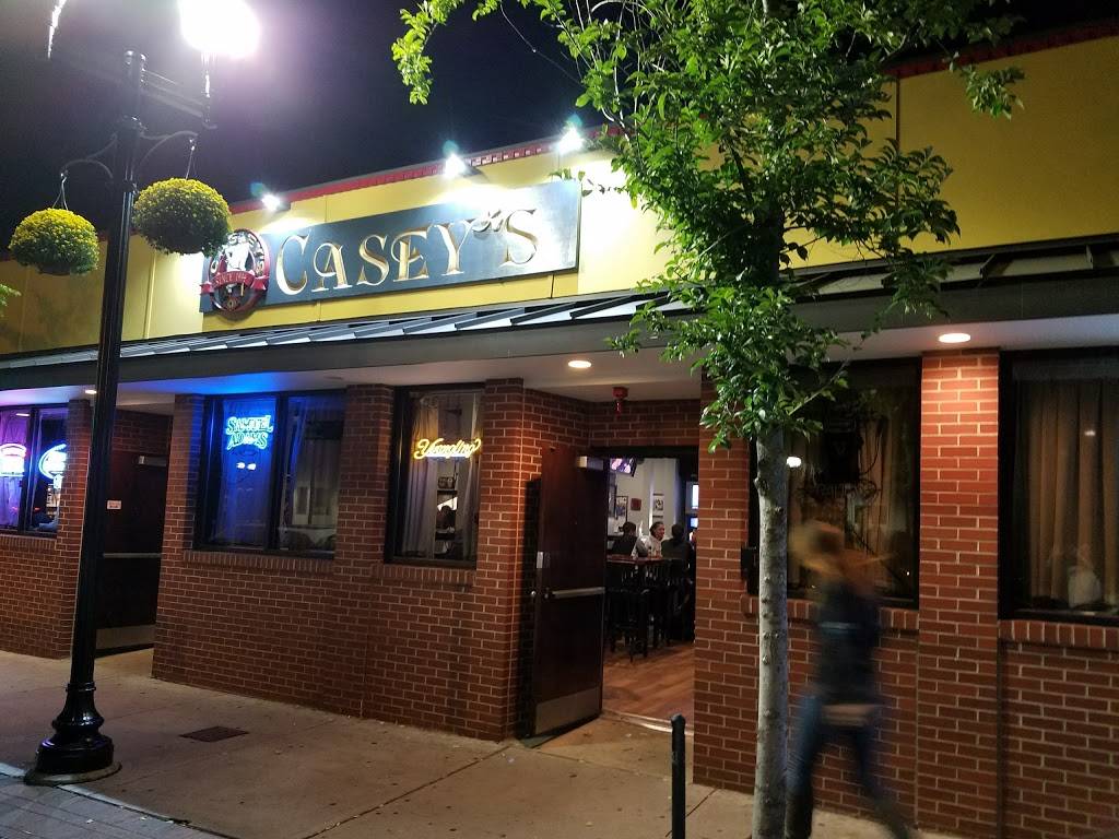 Caseys | restaurant | 173 Broadway, Somerville, MA 02145, USA | 6176255195 OR +1 617-625-5195