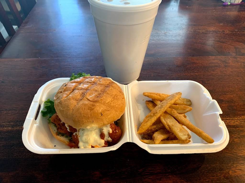 Burly Burger | restaurant | 2572 E South Weber Dr Suite 4, South Weber, UT 84405, USA | 8014797459 OR +1 801-479-7459