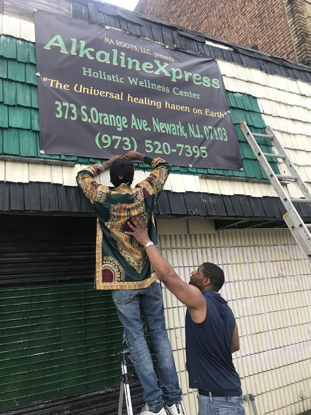 Alkaline Xpress Holistic Wellness Ctr | restaurant | 373 S Orange Ave, Newark, NJ 07103, USA | 9735207395 OR +1 973-520-7395