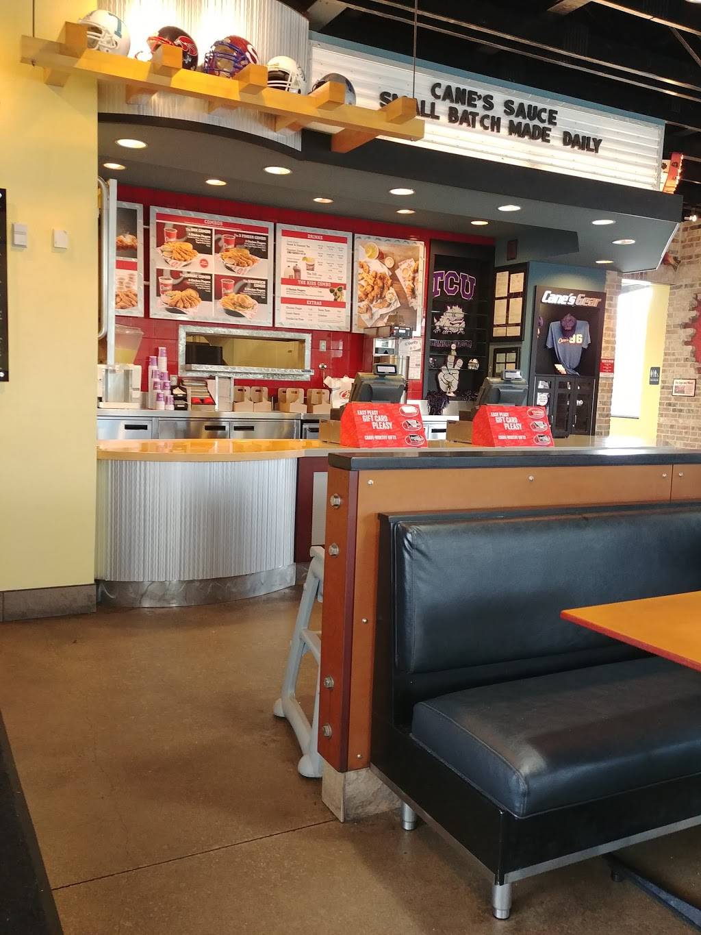 Raising Canes Chicken Fingers | meal takeaway | 5729 S Hulen St, Fort Worth, TX 76132, USA | 8174231833 OR +1 817-423-1833