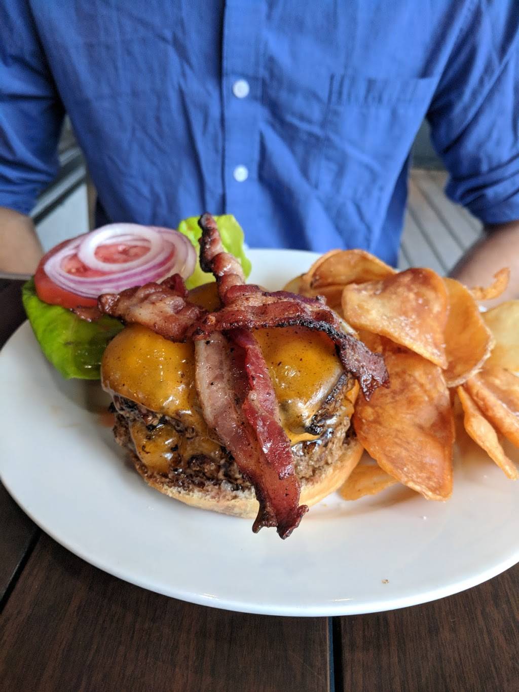 The Public House | restaurant | 1112 Colley Ave, Norfolk, VA 23517, USA | 7572279064 OR +1 757-227-9064