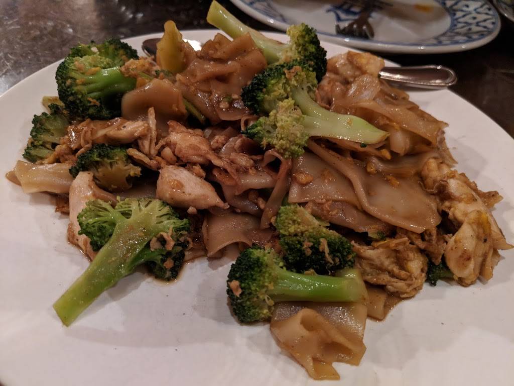 Khan Toke Thai House | restaurant | 5937 Geary Blvd, San Francisco, CA 94121, USA | 4156686654 OR +1 415-668-6654