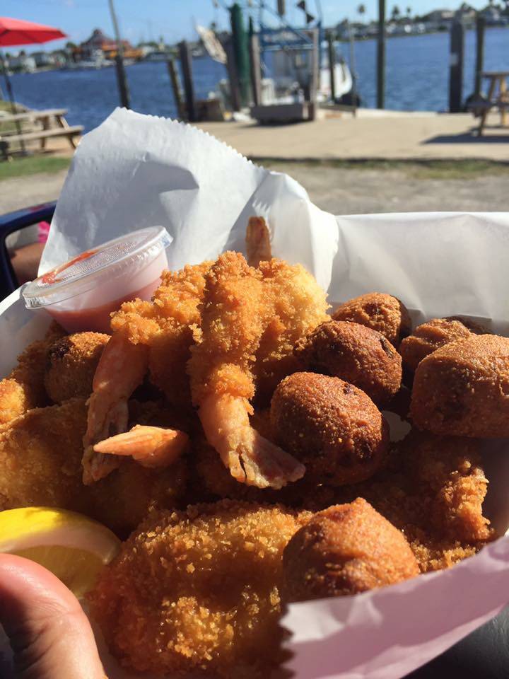 Darlenes Shrimp Shack | restaurant | 1097, 1727 61st St, Galveston, TX 77551, USA | 4097404118 OR +1 409-740-4118