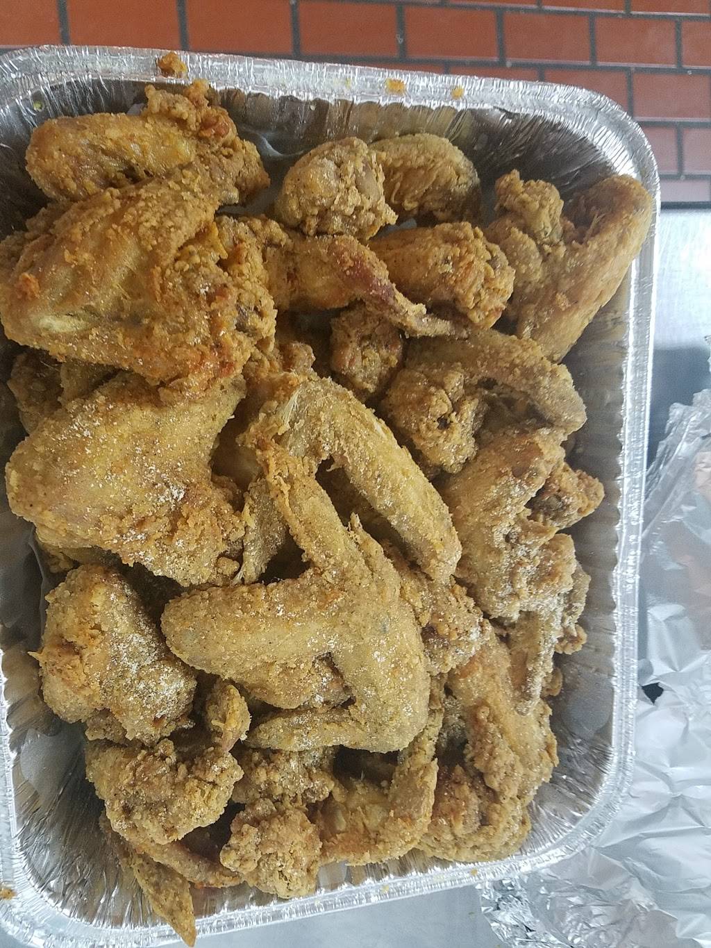 Great Lakes Fish and Chicken | restaurant | 20445 Van Dyke Ave, Detroit, MI 48234, USA | 3133666000 OR +1 313-366-6000