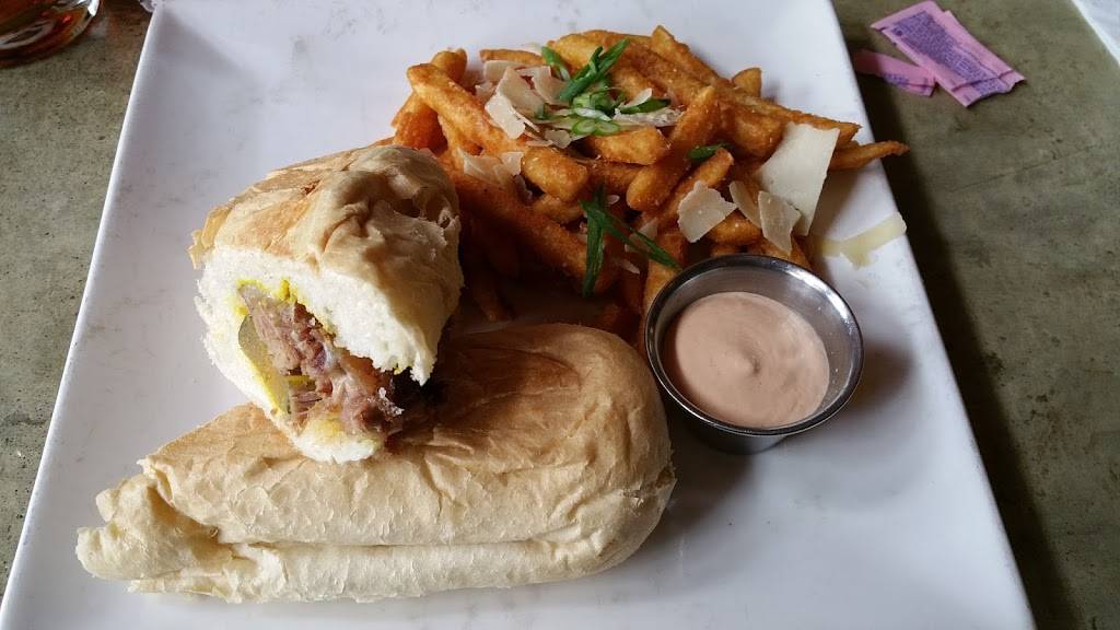 Zazu Gastropub | restaurant | 112 S 8th St, Opelika, AL 36801, USA | 3342031747 OR +1 334-203-1747