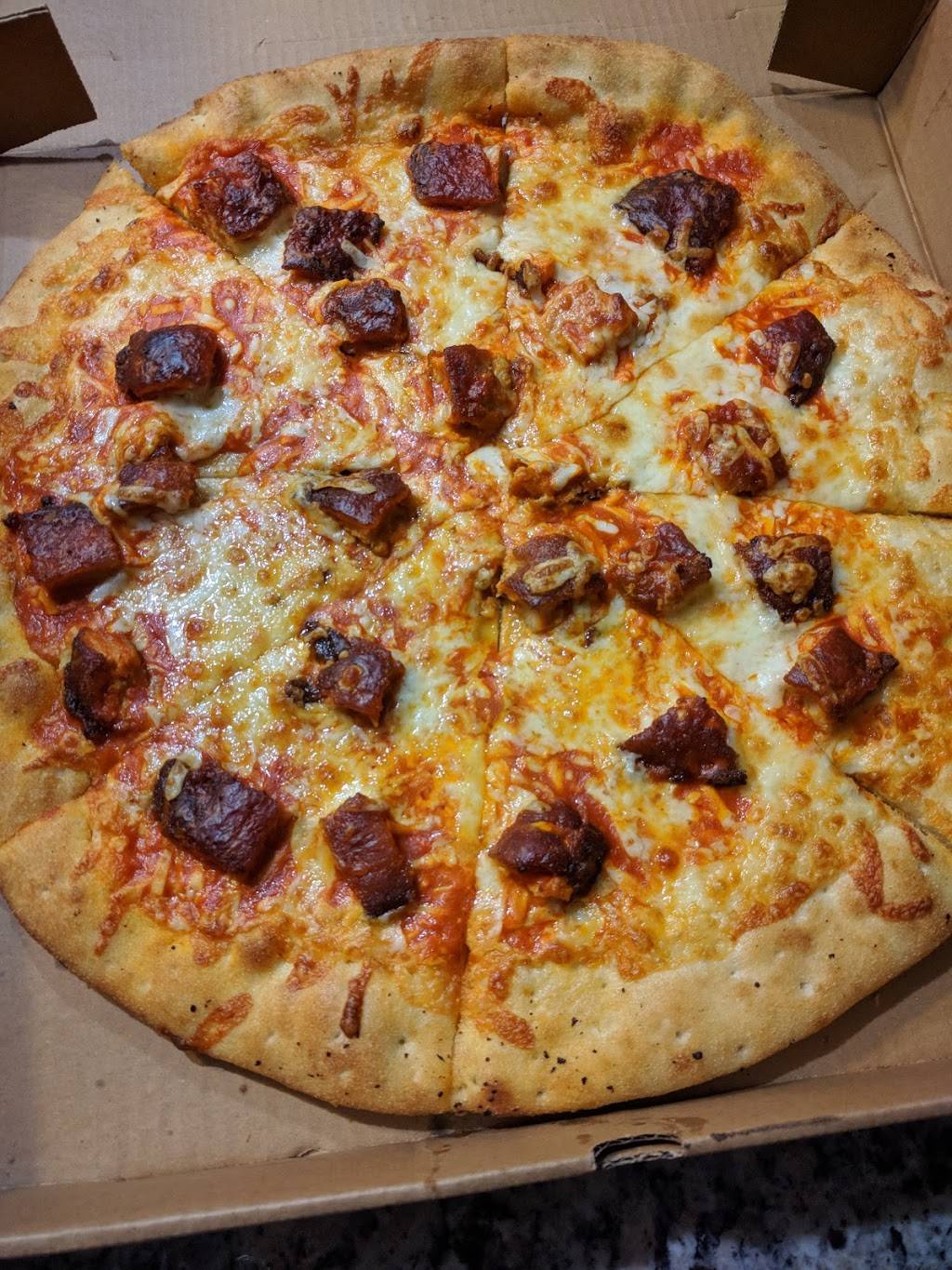 Broadway Pizza | restaurant | 266 Broadway, Revere, MA 02151, USA | 7812896060 OR +1 781-289-6060