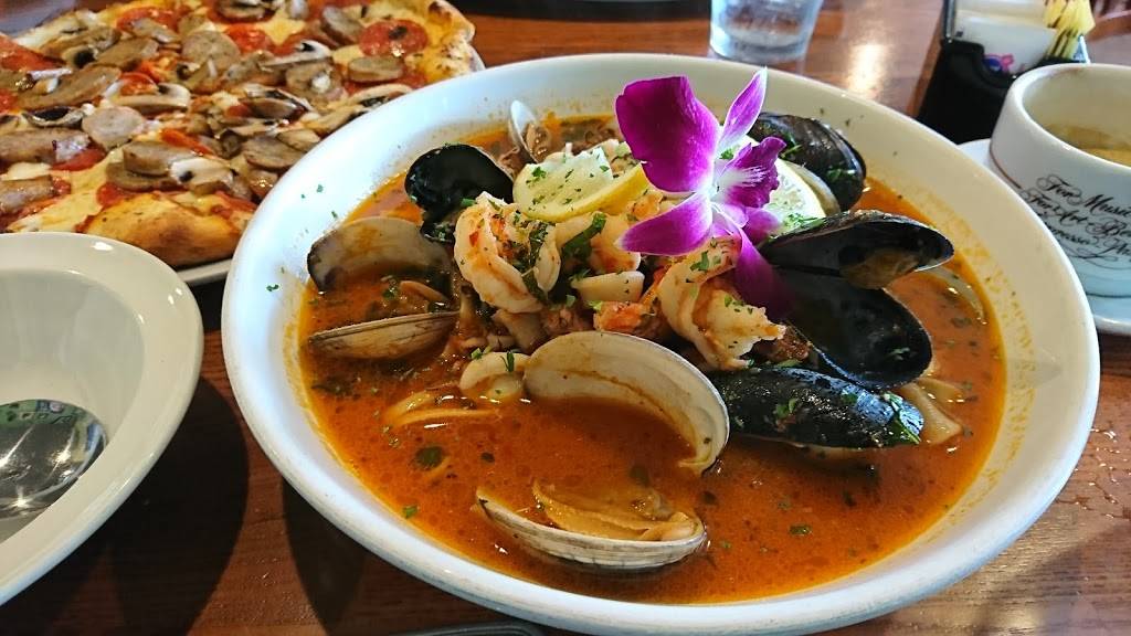 Mona Lisa Cucina | restaurant | 9017 E Adams Ave, Huntington Beach, CA 92646, USA | 7149659900 OR +1 714-965-9900