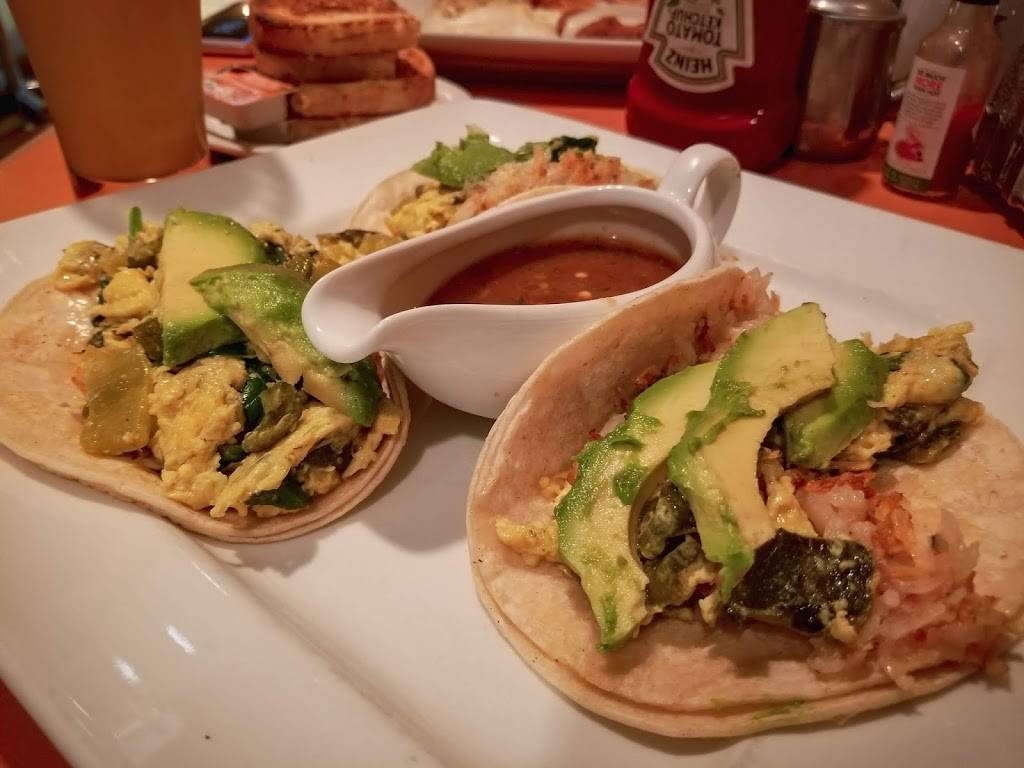 Lunchbox | restaurant | Bob Hope Airport, 2627 N Hollywood Way, Burbank, CA 91505, USA | 8189721337 OR +1 818-972-1337