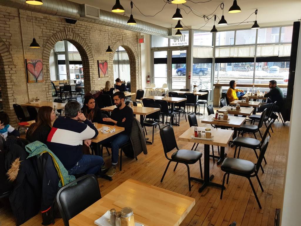 Starving Artist | restaurant | 1078 St Clair Ave W, Toronto, ON M6E 1A5, Canada | 4169017479 OR +1 416-901-7479