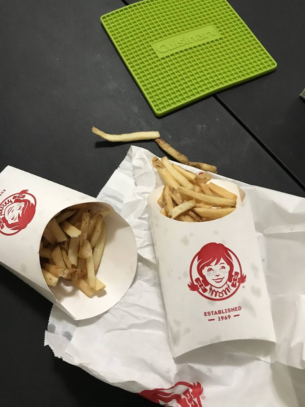 Wendys | restaurant | 2317 W Berry St, Fort Worth, TX 76110, USA | 8172104658 OR +1 817-210-4658