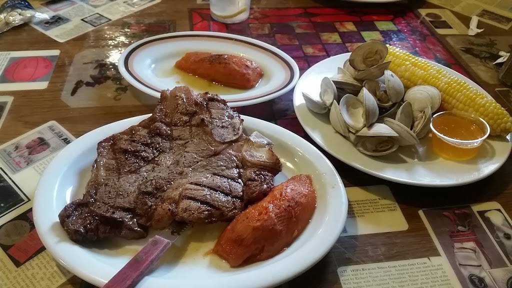 C&Js diner | restaurant | 2341 Pearl Rd, Medina, OH 44256, USA | 3302730055 OR +1 330-273-0055