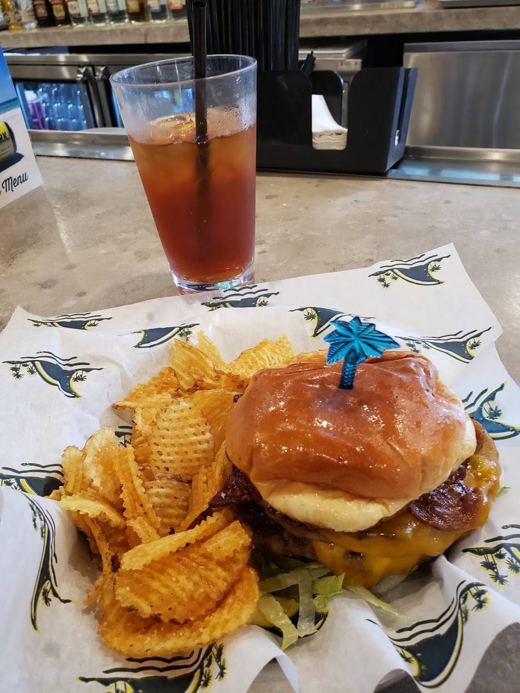 LandShark Bar & Grill Branson | restaurant | 915 Branson Landing Blvd, Branson, MO 65616, USA | 4173855014 OR +1 417-385-5014