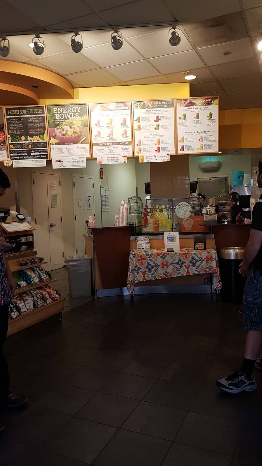 Jamba Tulare Pavilions | restaurant | 1681 Hillman St, Tulare, CA 93274, USA | 5596861857 OR +1 559-686-1857